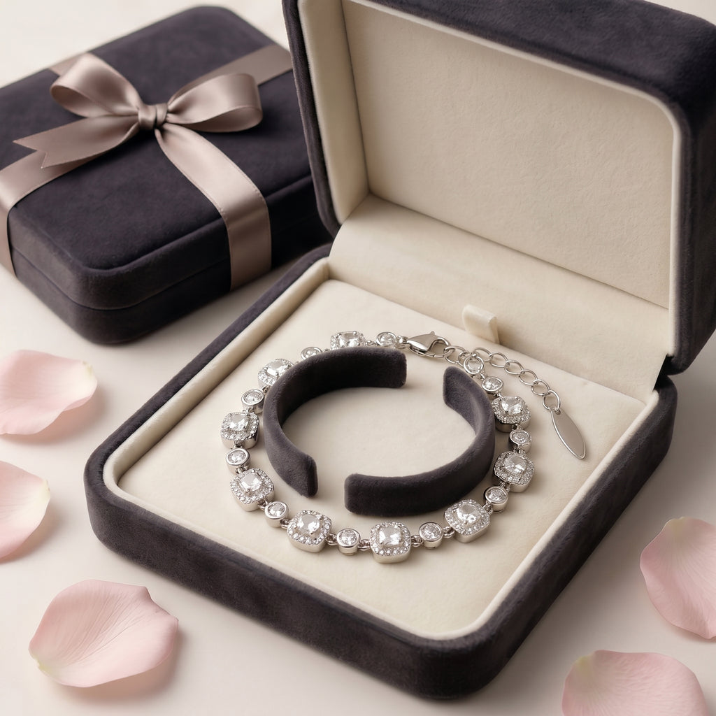 Champagne Crystal Halo Link Bracelet in Warm Gold Finish